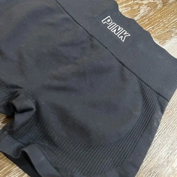 Victoria’s Secret Pink Seamless Shorts XS - Picture 6 of 6